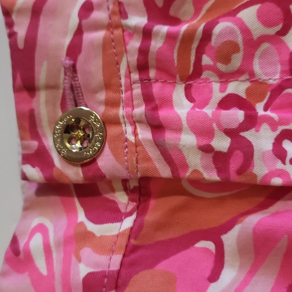 LILLY PULITZER Pink Buttercup Short 5" Scalloped Hemline - Picture 5 of 15